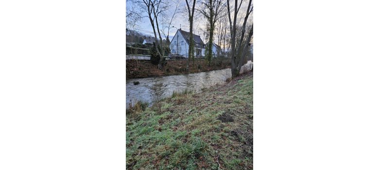 Aktueller Pegel der Nette im Bereich der Bürresheimer Straße am Mittwochmorgen 